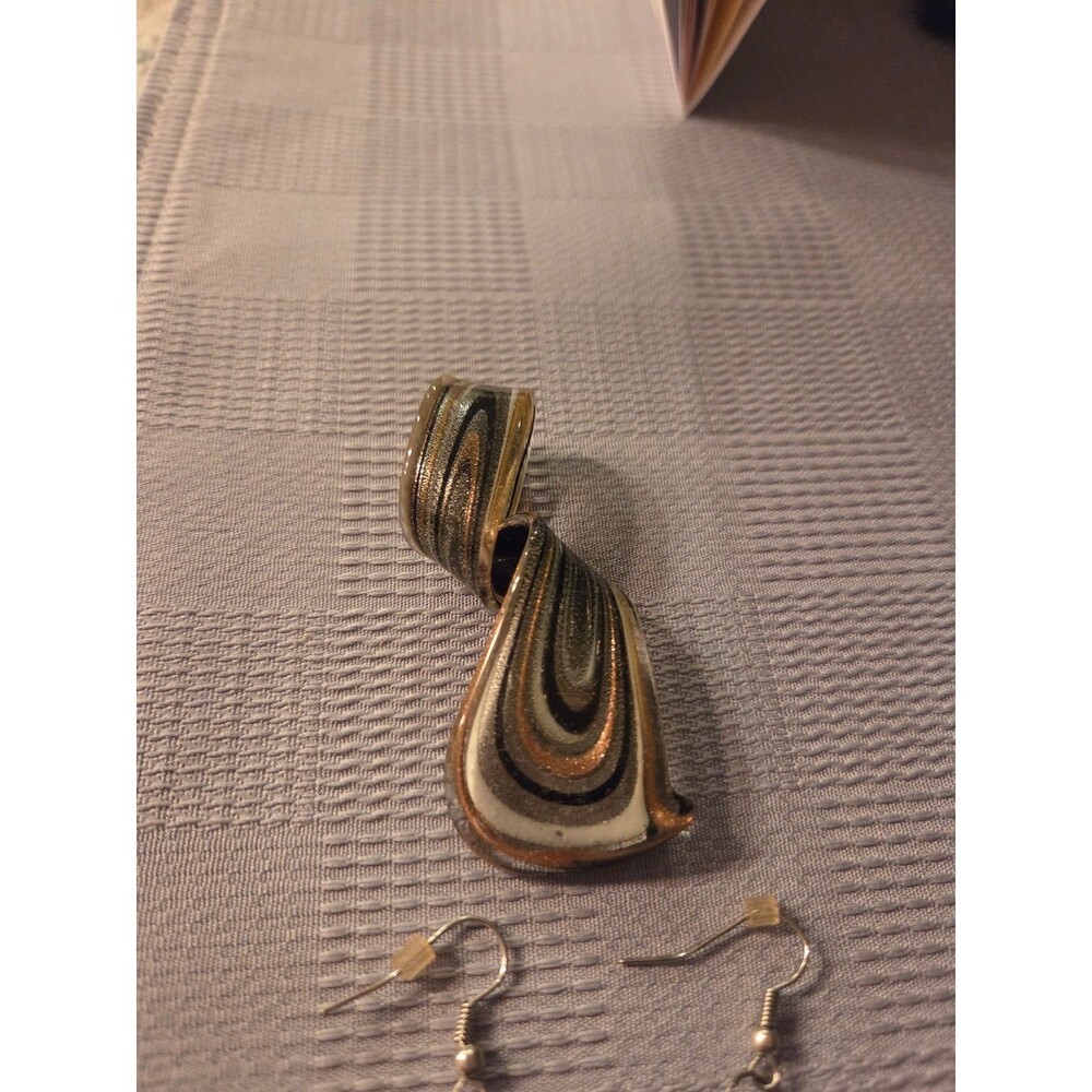 Earring Bundle - Picture 3 of 3